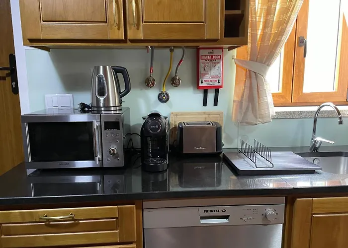 Casa De Xisto Santo Antonio مزرعة للإقامة *